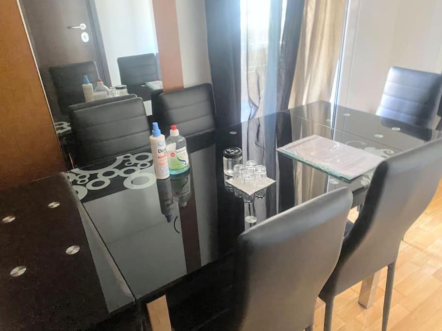 2Bdr Boutique Full Apt In Plaka Αθήνα Εξωτερικό φωτογραφία