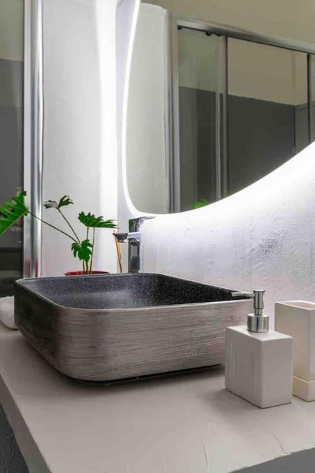 2Bdr Boutique Full Apt In Plaka Αθήνα Εξωτερικό φωτογραφία